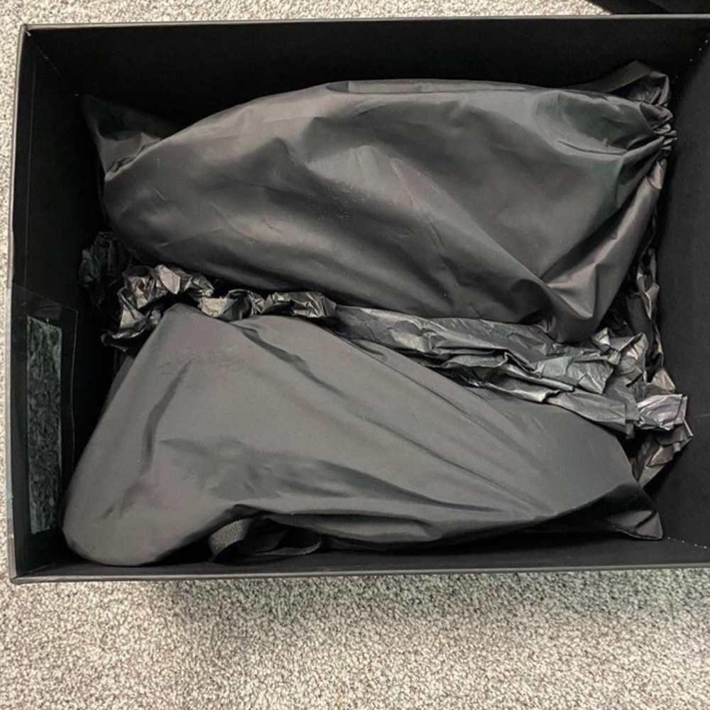 Prada cloudburst Thunder - Picture 7 of 8